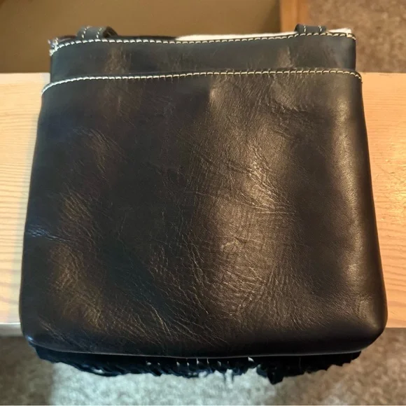 🌿 Patricia Nash Cow Print Granada Crossbody Bag 🌿 - Picture 7 of 13